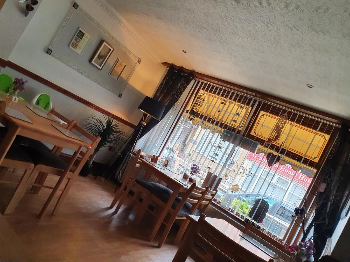 Golden Sands Hotel - St Chad'S Road 블랙풀 외부 사진